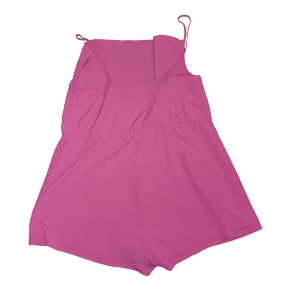 💕Superdown camari cow neck romper - Picture 4 of 8